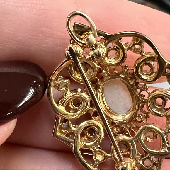 Vintage 14k Gold Opal Pendant / Brooch - Picture 9 of 12